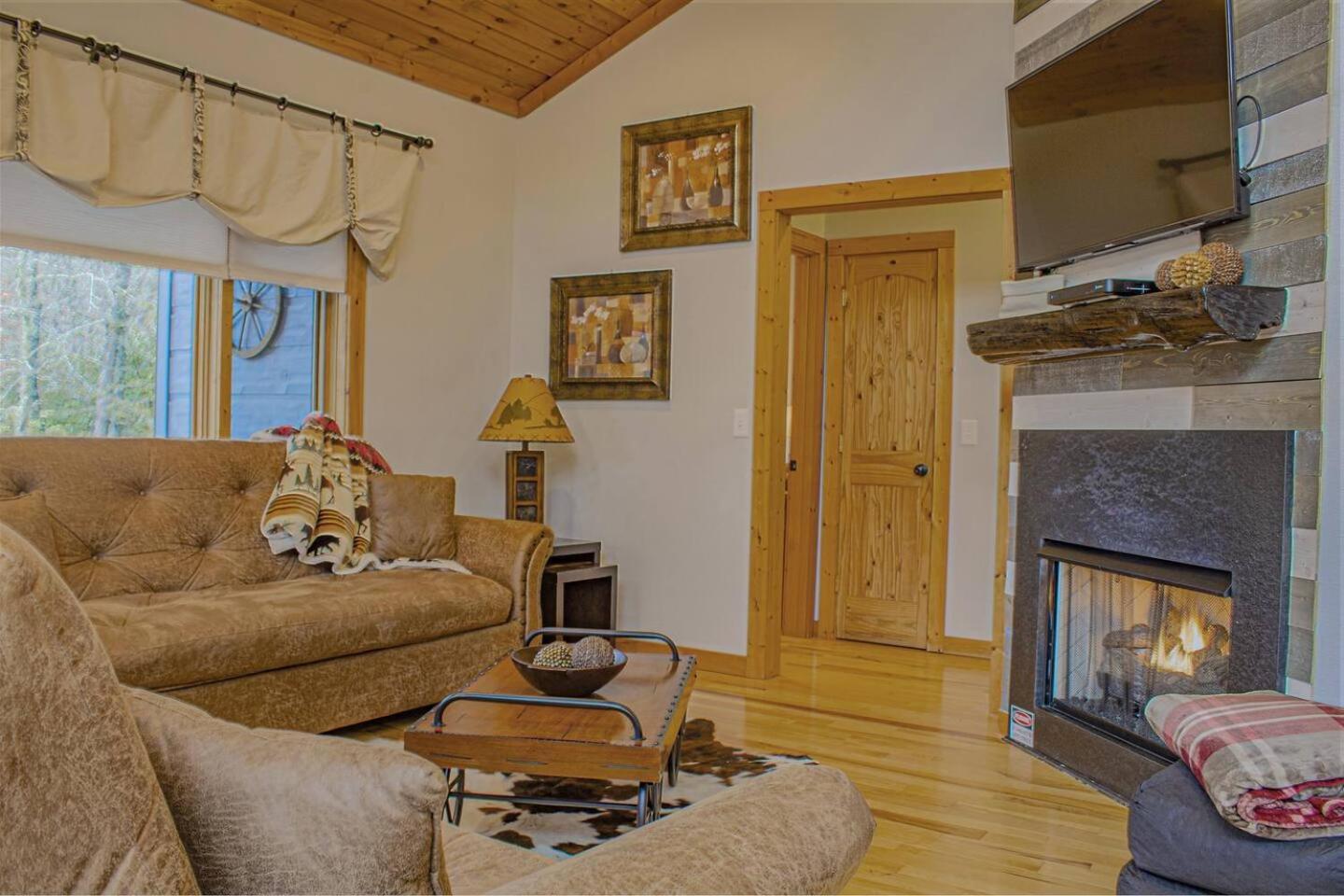 Serene Mountain And Sunset Views 3Bd Cabin فرانكلين المظهر الخارجي الصورة